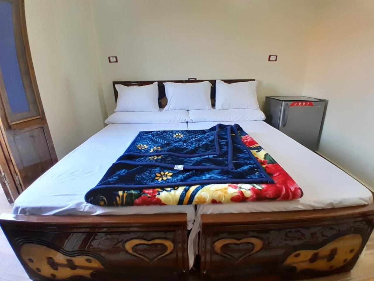 Osiris Guest House Abu Simbel Esterno foto